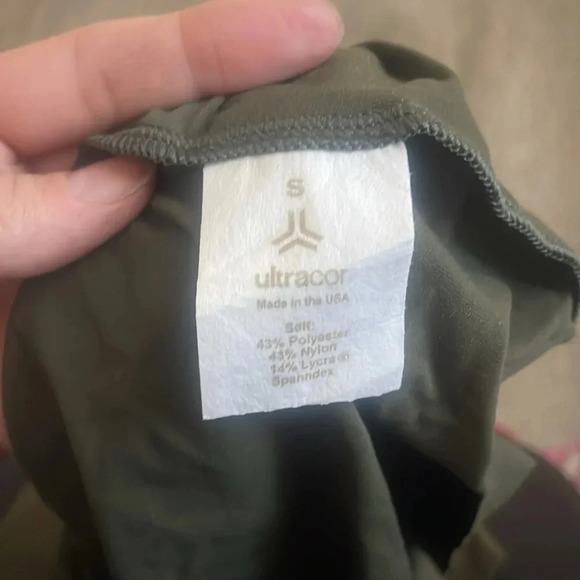 ultracor top tank top dark green with black size small - Picture 6 of 7